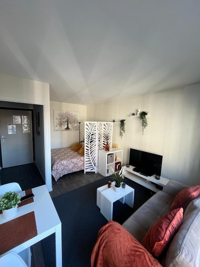 Joli et fonctionnel studio en plein centre Jaude. Clermont-Ferrand Extérieur photo